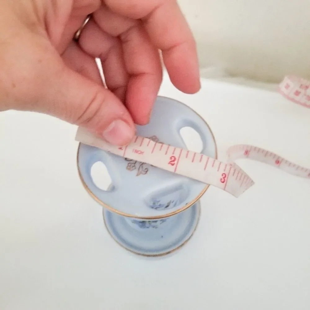 Lefton tooth brush holder made in Japan